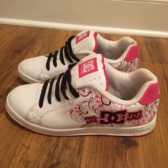 womens dc shoes